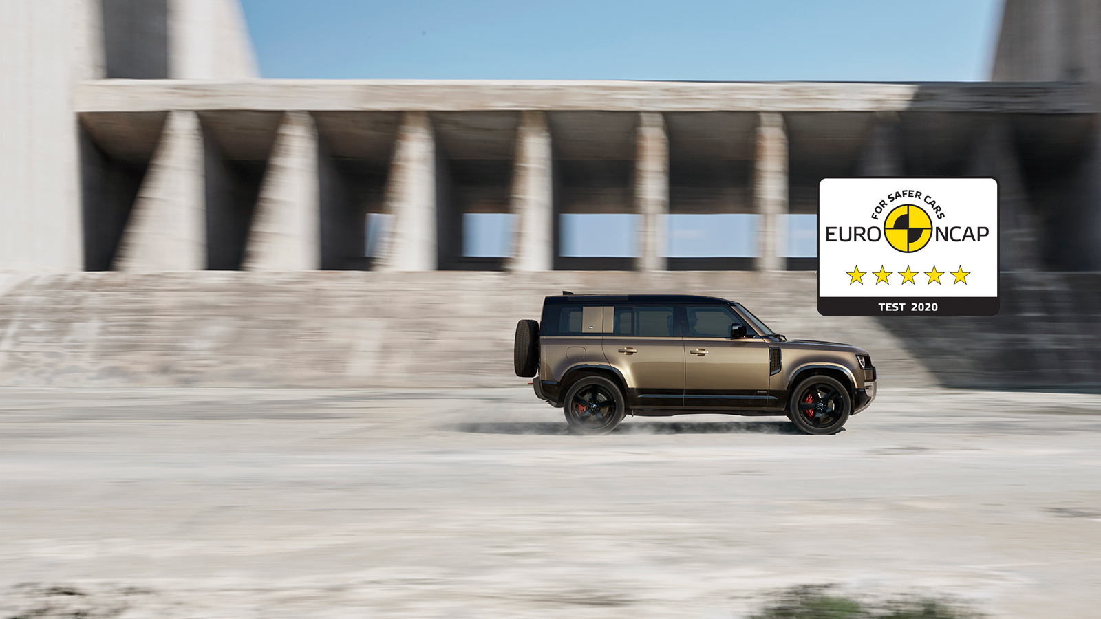 EL DEFENDER 110 CONSIGUE LAS 5 ESTRELLAS EURO NCAP